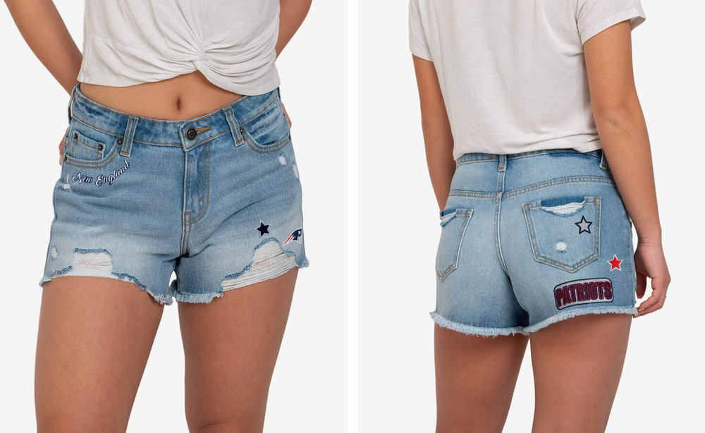 FOCO NFL Team Apparel New England Patriots Womens Small Team Logo Denim Shorts
